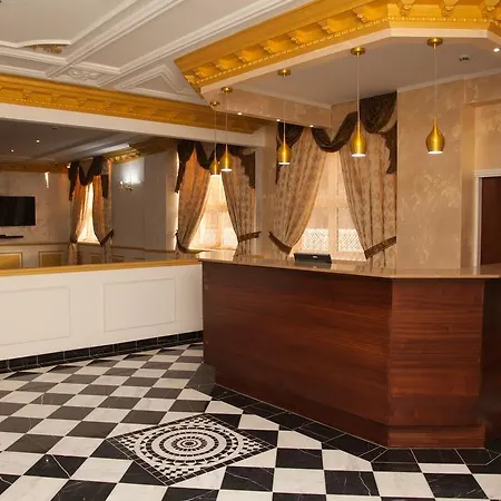 Rever Hotel