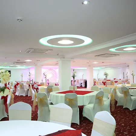 Rever Hotel 4*